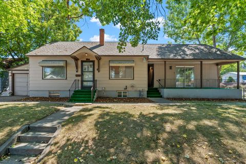 Photo of 5504 N Post St, Spokane, WA 99205 (MLS # 202612897)