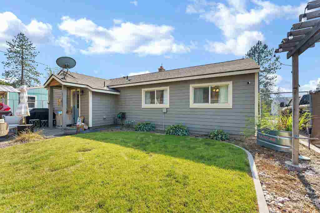 Photo of 5902 N Greenwood Blvd, Spokane, WA 99205 (MLS # 202622996)