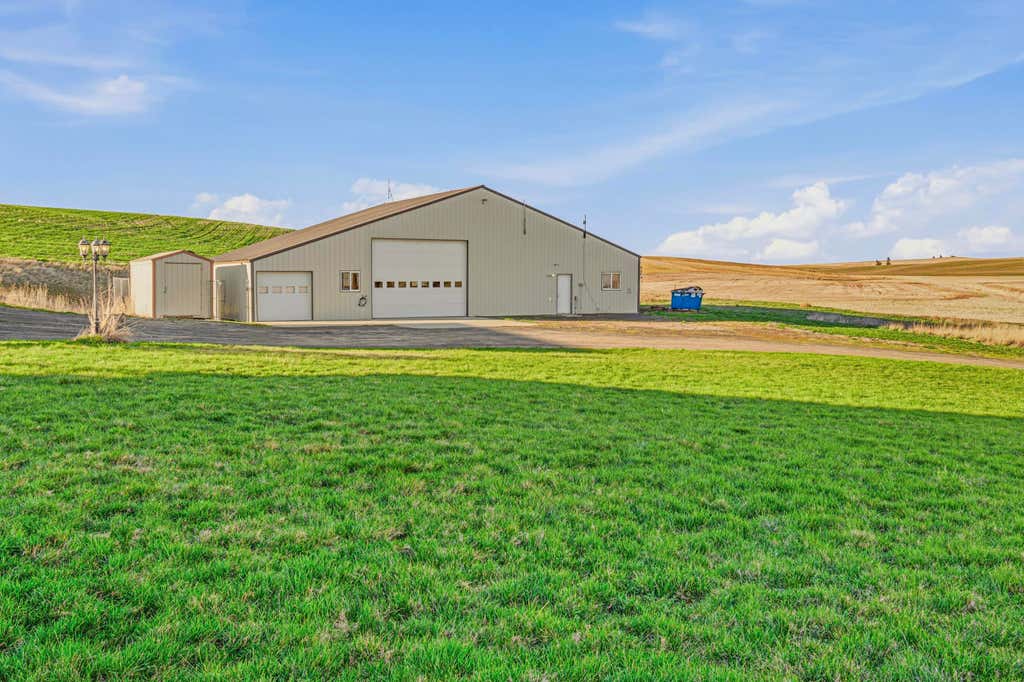 Photo of 28805 Schumer Road North Rd, Reardan, WA 99029 (MLS # 202622948)