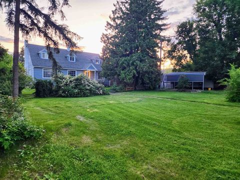 Photo of 4107 N Bessie Rd, Spokane, WA 99212 (MLS # 202615679)