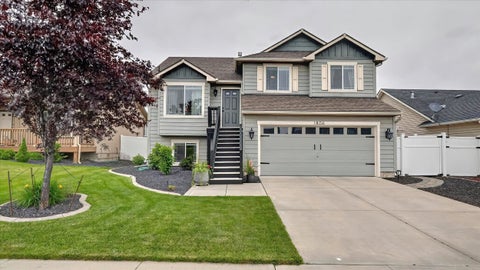 Photo of 1806 W Maxine Ave, Spokane, WA 99208 (MLS # 202619037)