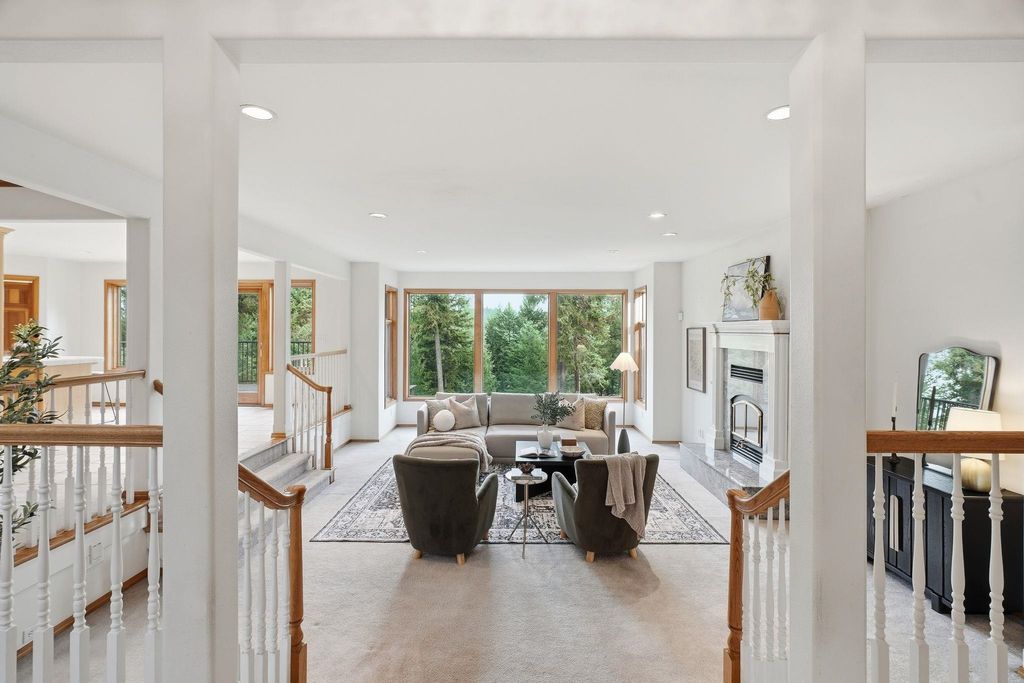 Photo of 12112 E BURNETT Rd, Mead, WA 99012 (MLS # 202527497)