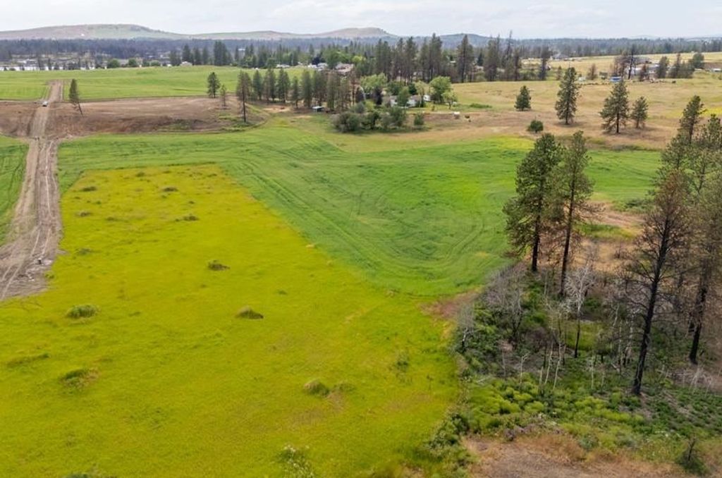 Photo of NKA Lambridge Lane Lot 5 Ln, Medical Lake, WA 99022 (MLS # 202520829)