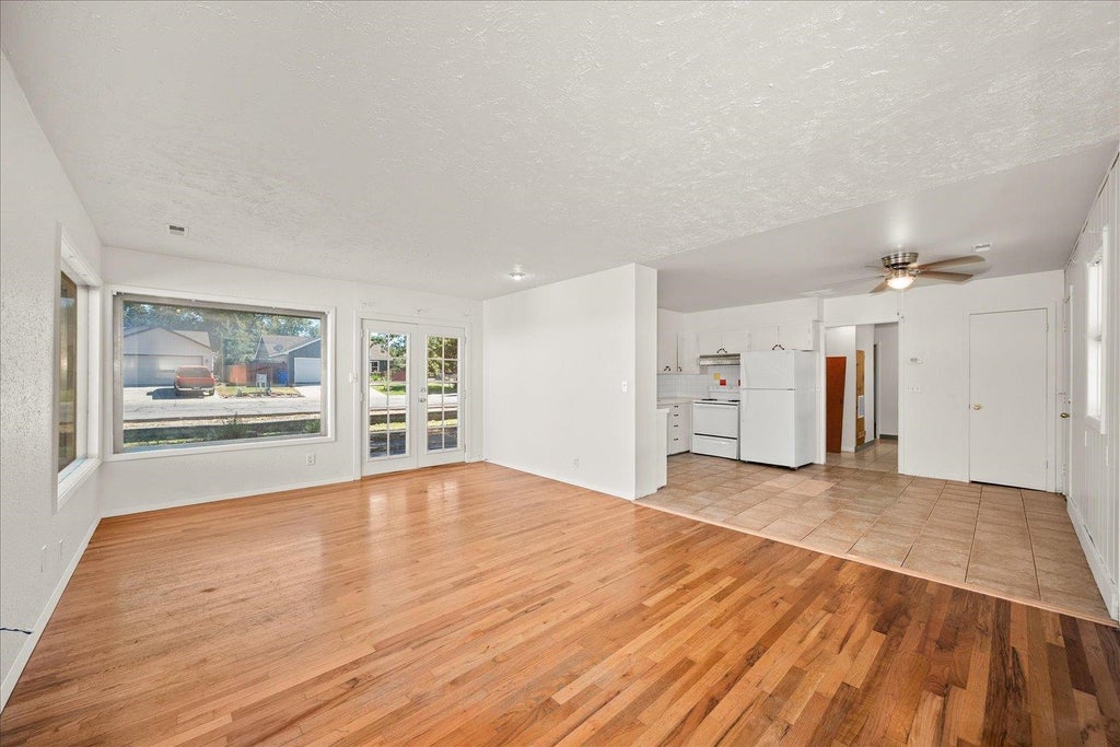 Photo of 221 S Tshirley Rd, Spokane Valley, WA 99016 (MLS # 202622089)