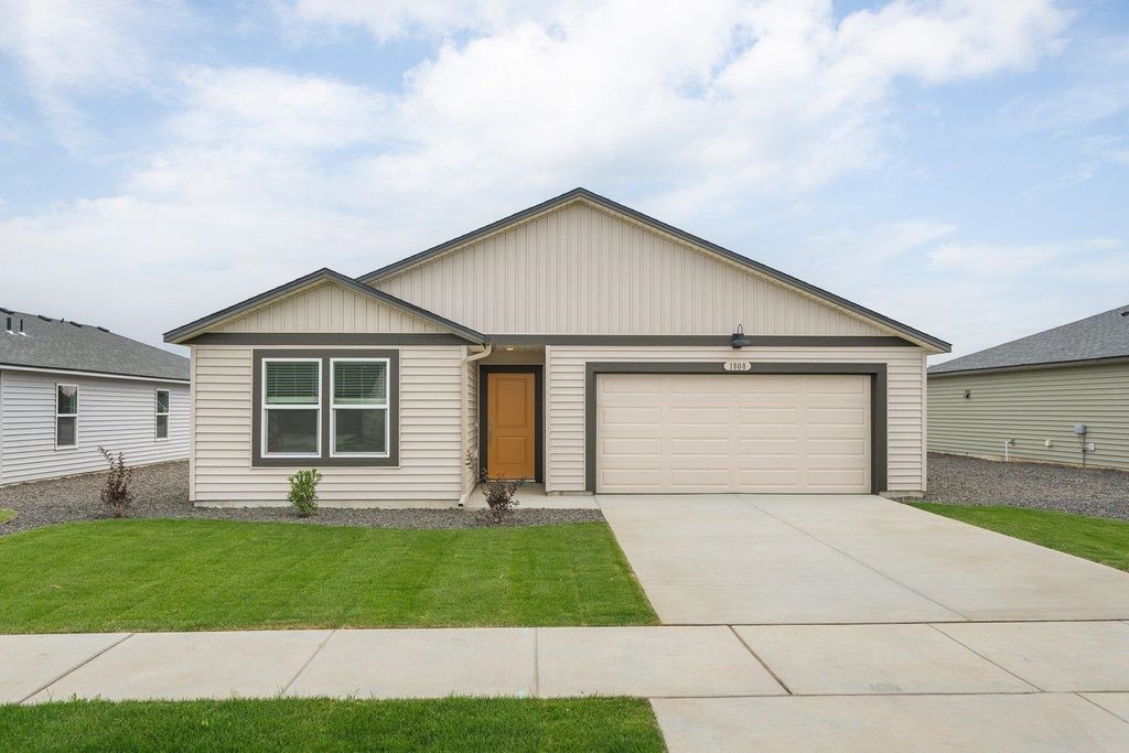 Photo of 1808 E Boskoop St, Deer Park, WA 99006 (MLS # 202615226)