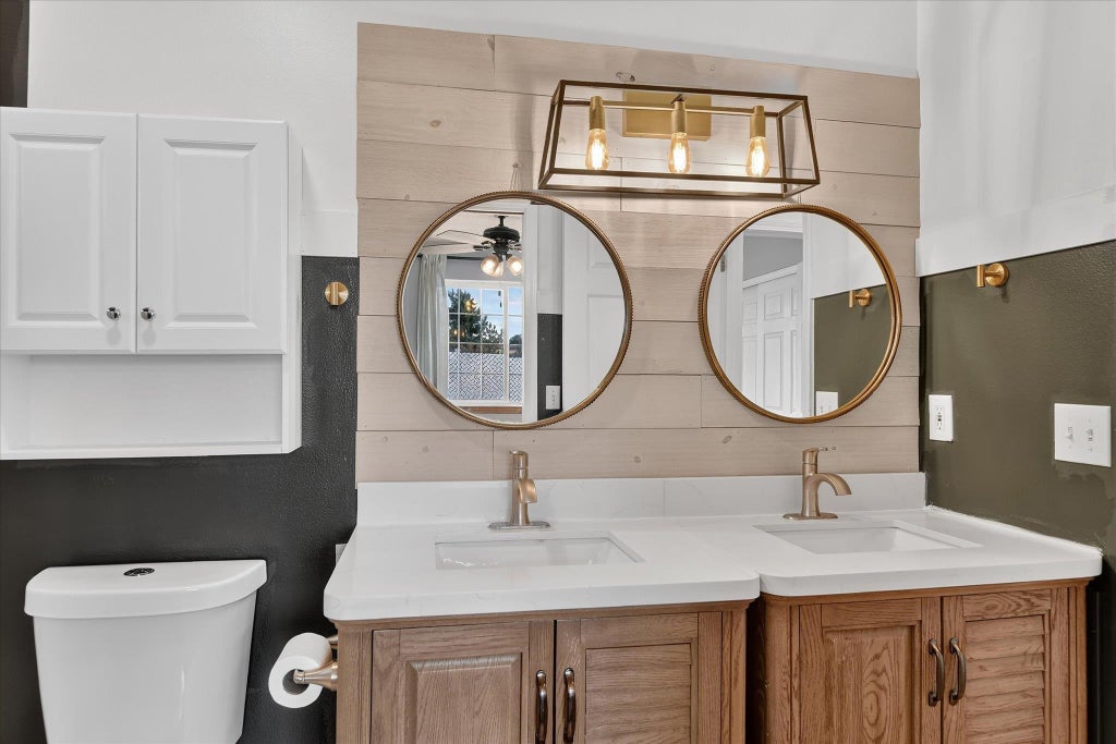Photo of 3109 Silverthorn Ln, Cheney, WA 99004 (MLS # 202625866)