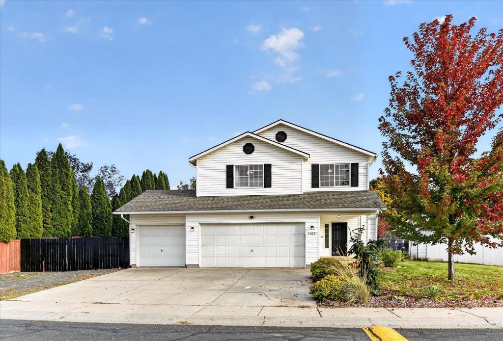 Photo of 3109 Silverthorn Ln, Cheney, WA 99004 (MLS # 202625866)