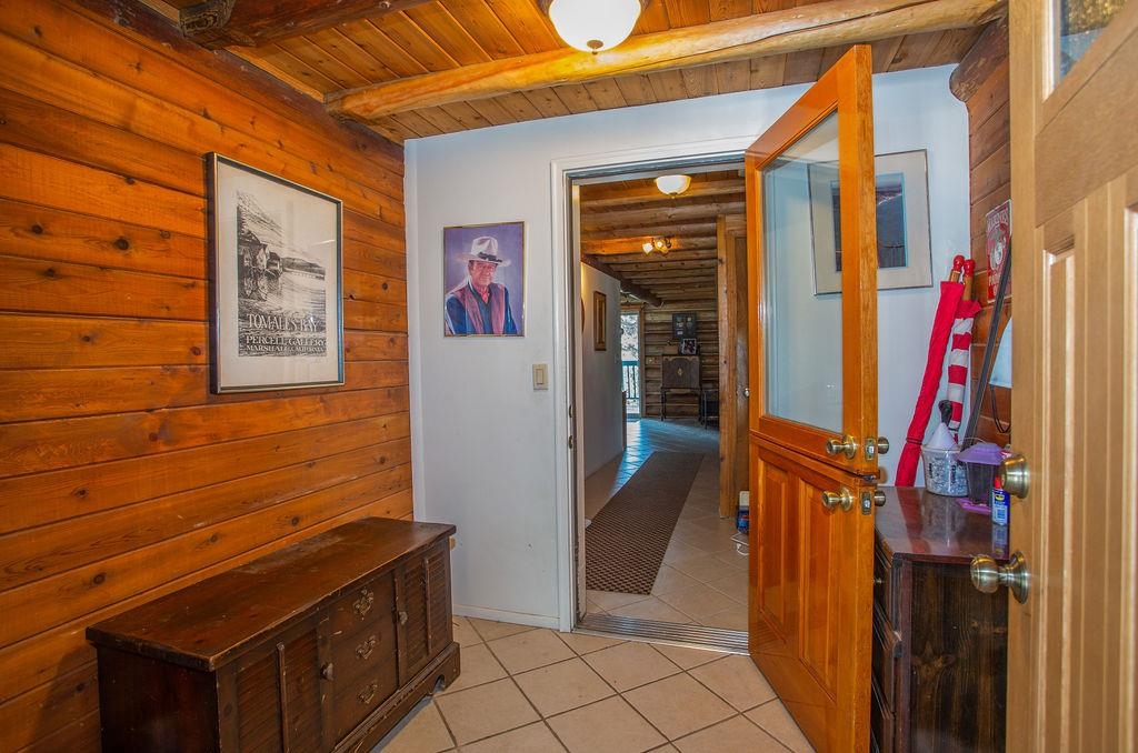 Photo 5 of 45 of 1123 A Pingston Creek Rd house