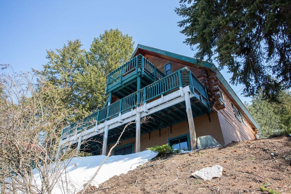 Photo 39 of 45 of 1123 A Pingston Creek Rd house