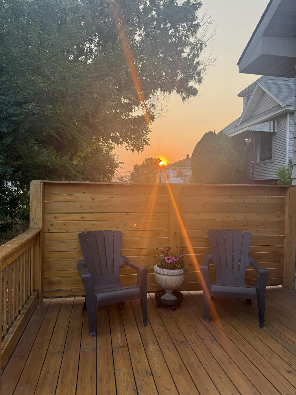 Photo of 110 W Gray Ct, Spokane, WA 99205 (MLS # 202622963)