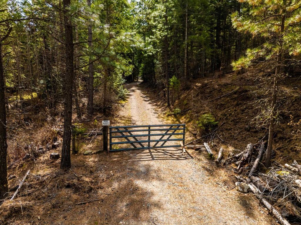 Photo of NKA S 56 Acres Tanglewood Dr, Post Falls, ID 83854 (MLS # 202517004)