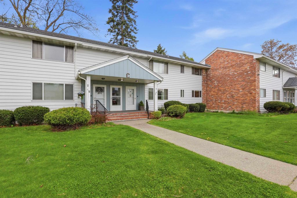 Photo of 250 N Raymond Rd, Spokane Valley, WA 99206 (MLS # 202616089)