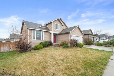Photo of 607 S Long Rd, Spokane Valley, WA 99016 (MLS # 202614766)