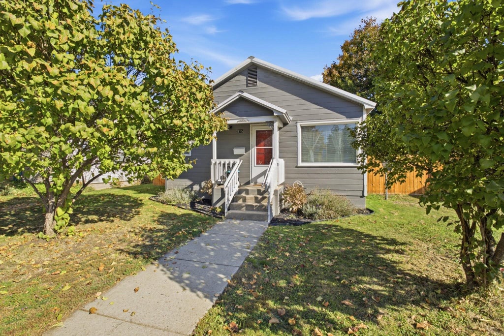 Photo of 475 S Oak St, Colville, WA 99114 (MLS # 202625998)
