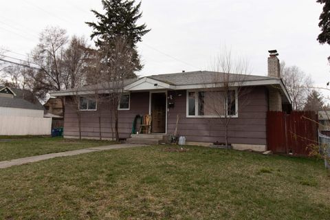 Photo of 3103 N Jefferson St, Spokane, WA 99205 (MLS # 202614166)