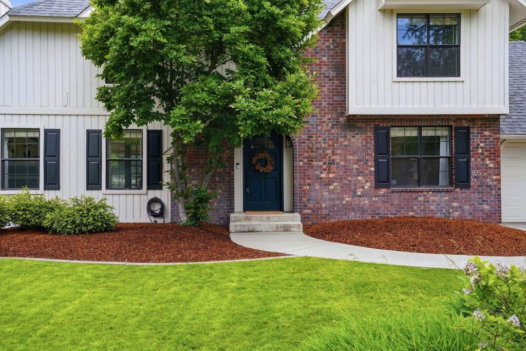 Photo of 5005 S Hogan St, Spokane, WA 99223 (MLS # 202619154)
