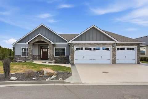 Photo of 1228 E Fireside Ln, Spokane, WA 99208 (MLS # 202613301)