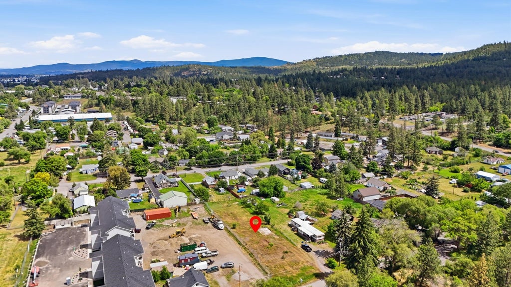 Photo of 515 S McKinnon Rd, Spokane Valley, WA 99212 (MLS # 202618786)