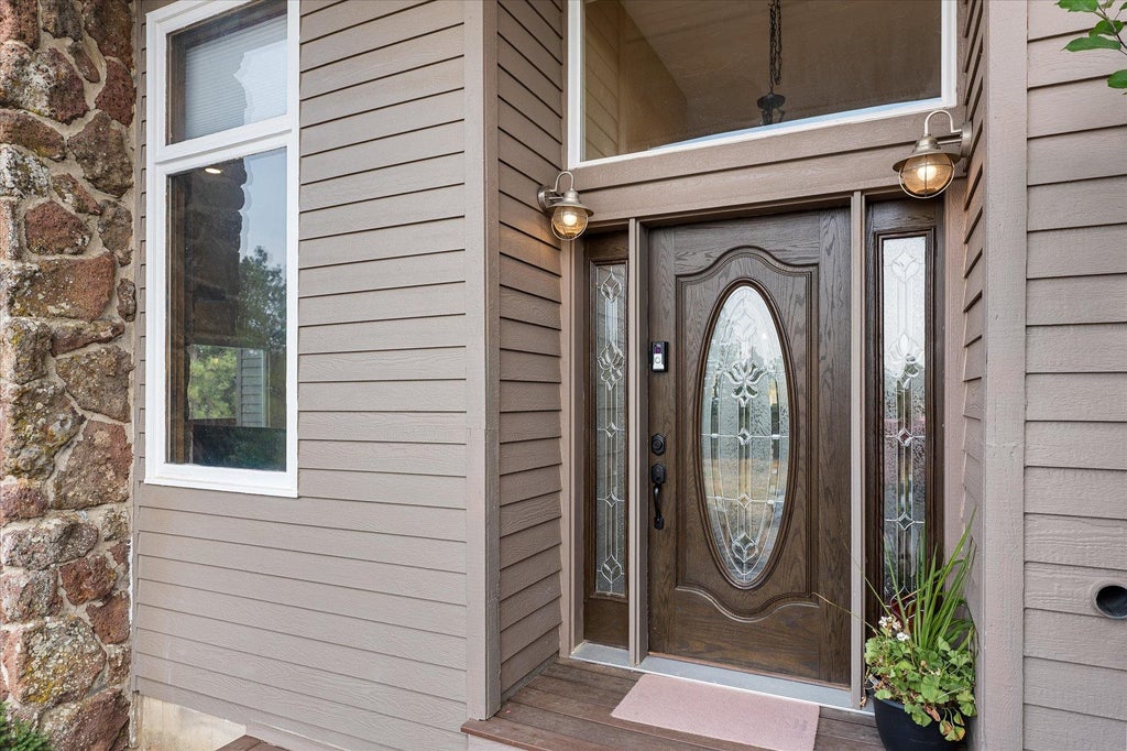 Photo of 12615 S Thunder Mountain Ln, Valleyford, WA 99036 (MLS # 202623610)
