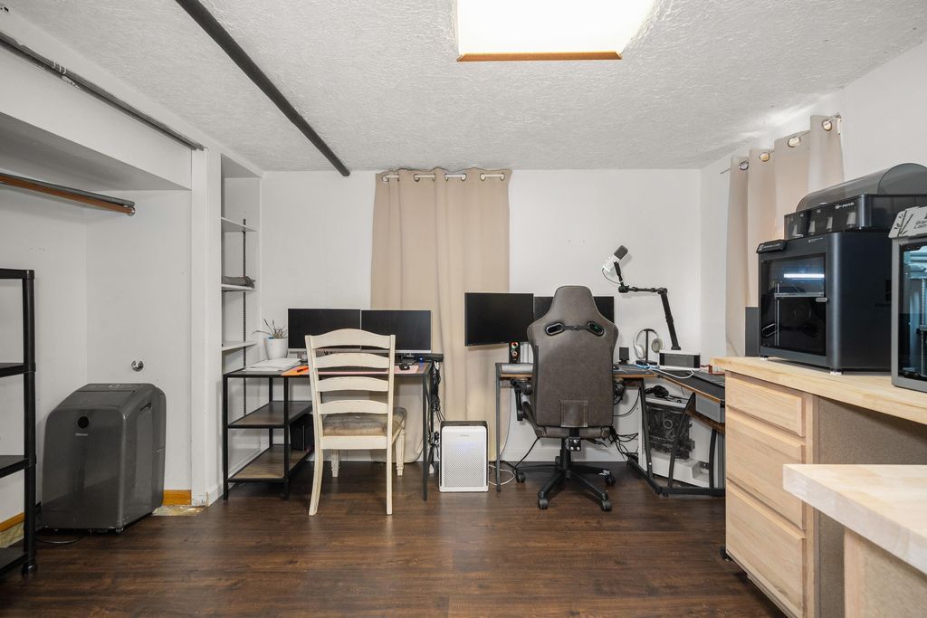 Photo of 1127 W Kiernan Ave, Spokane, WA 99205 (MLS # 202616502)