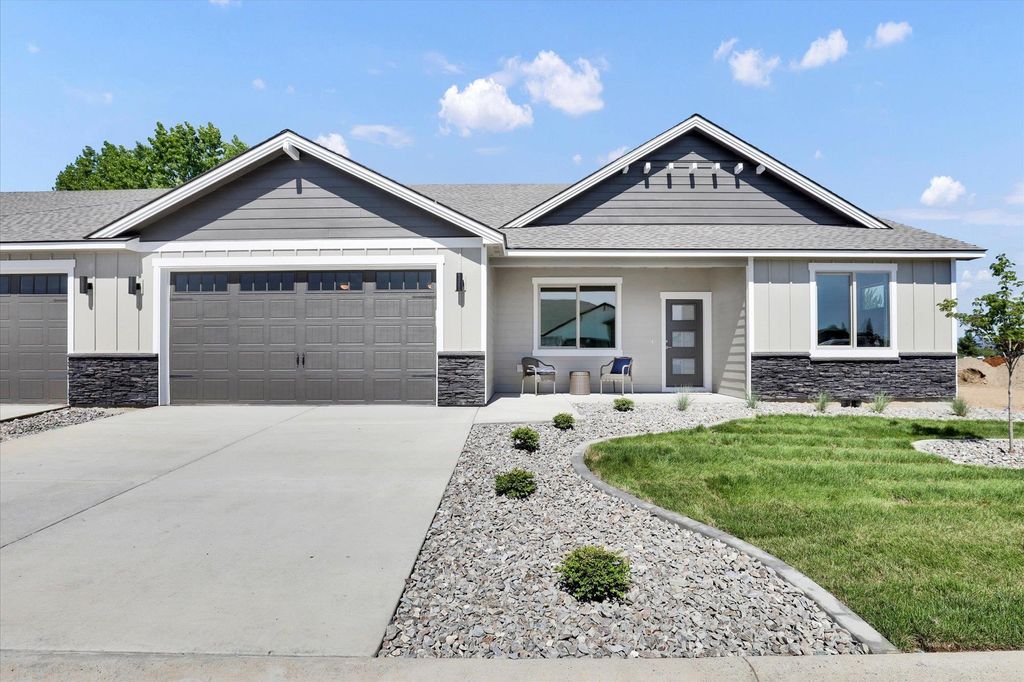 Photo of 1109 - Unit 16 N Country Club Dr, Deer Park, WA 99006 (MLS # 202612525)