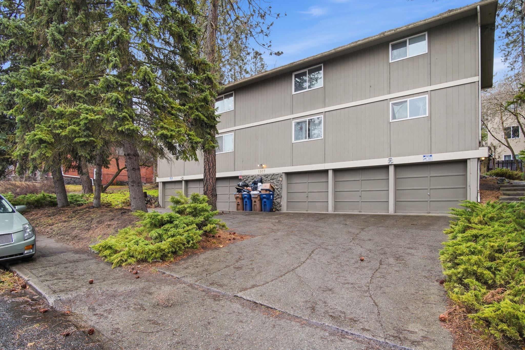 Photo 1 of 21 — 1917 W 7th Ave, Spokane, WA 99201