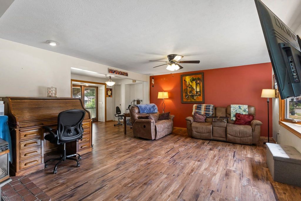 Photo of 6204 N OXFORD Dr, Spokane, WA 99208 (MLS # 202525464)