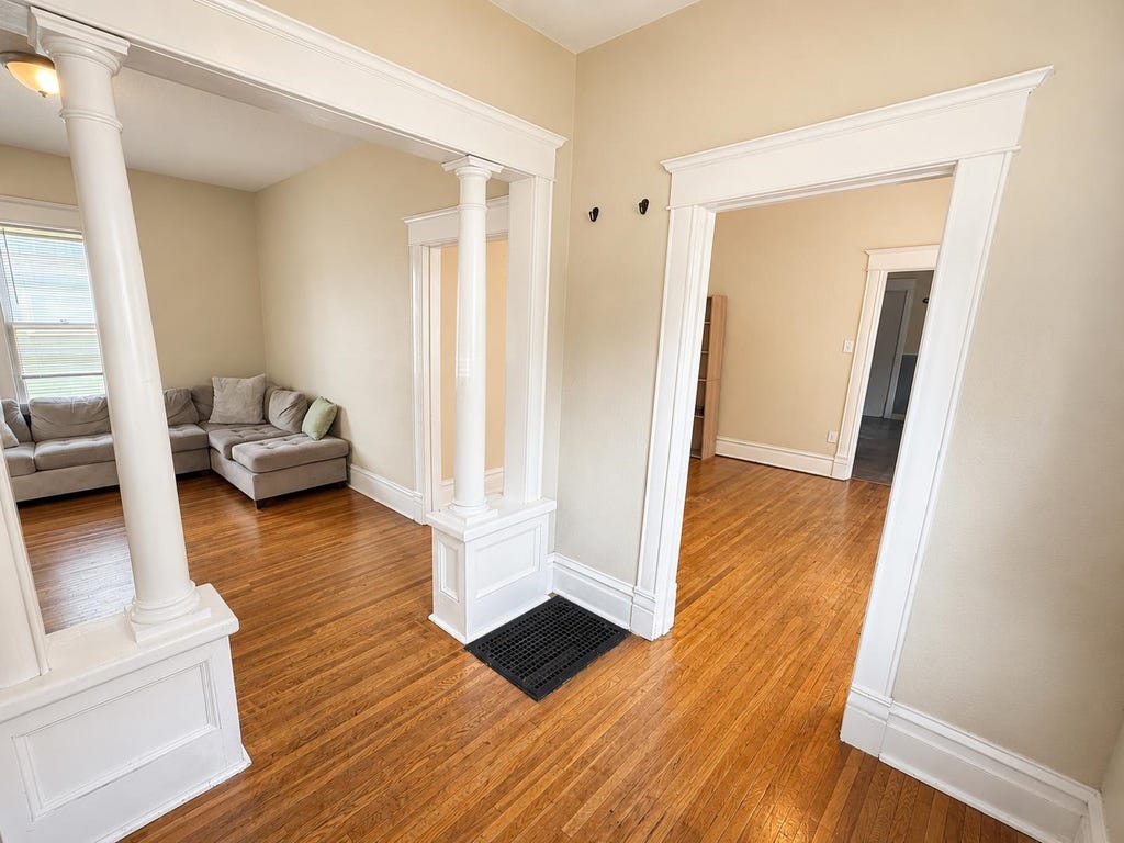 Photo of 943 E Ermina Ave, Spokane, WA 99207 (MLS # 202622913)