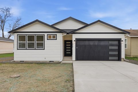 Photo of 4914 E Fairview Ave, Spokane, WA 99217 (MLS # 202613939)