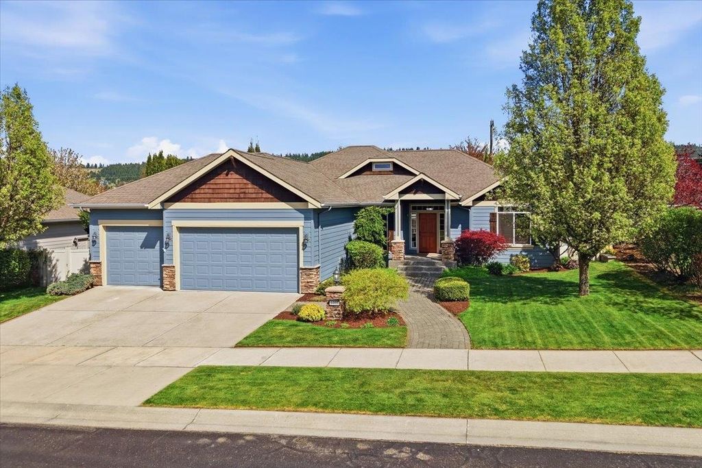 Photo of 4405 S Williamson Ln, Spokane, WA 99223 (MLS # 202616562)
