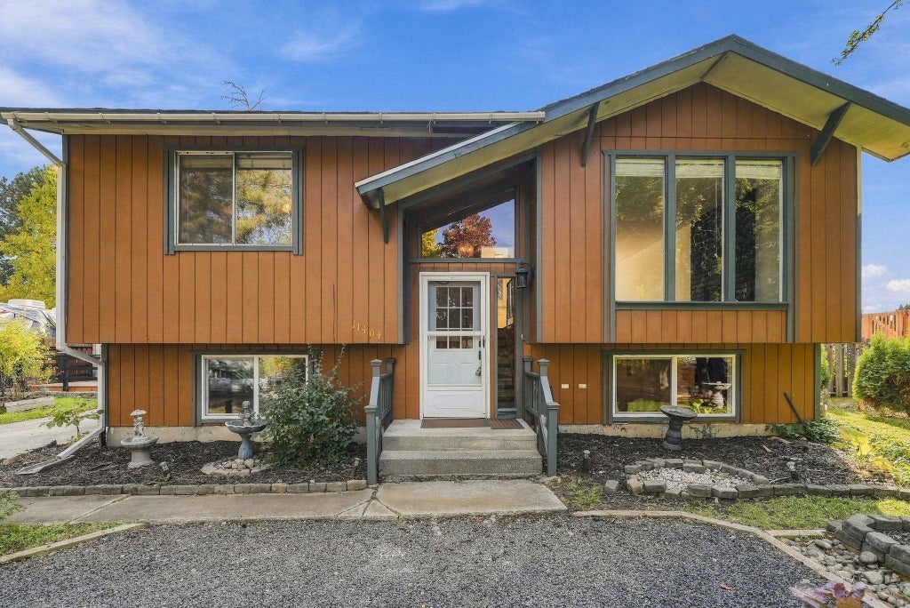 Photo of 11404 E Frederick Ave, Spokane Valley, WA 99206 (MLS # 202626095)