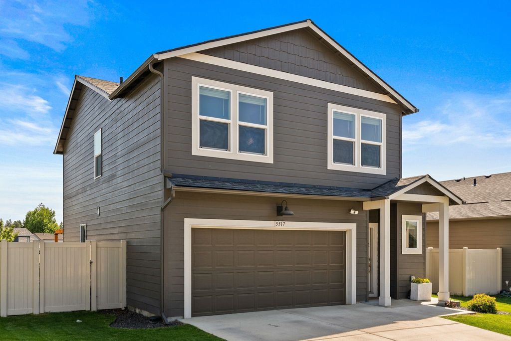 Photo of 5517 W Youngstown Ln, Spokane, WA 99208 (MLS # 202525434)