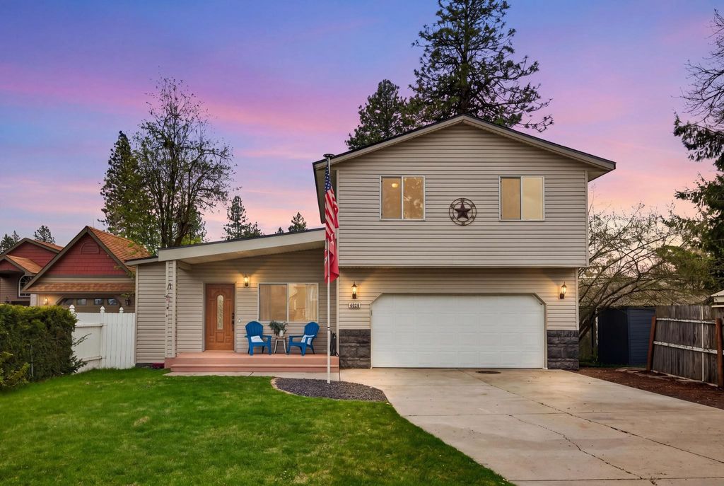 Photo of 4028 E 28TH Ave, Spokane, WA 99223 (MLS # 202615771)