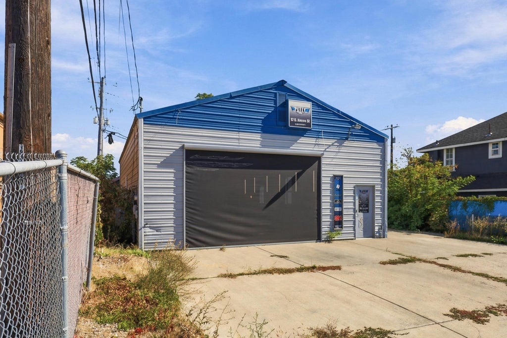 Photo of 17 S Haven St, Spokane, WA 99202 (MLS # 202625630)