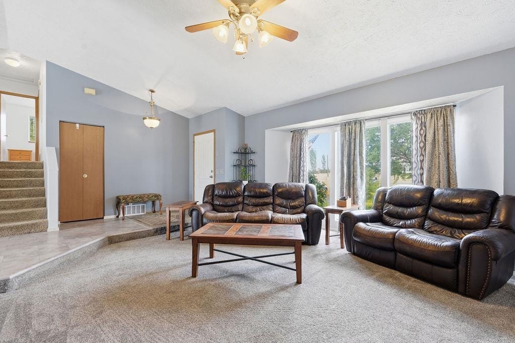 Photo of 704 S Fairchild St, Medical Lake, WA 99022 (MLS # 202621094)
