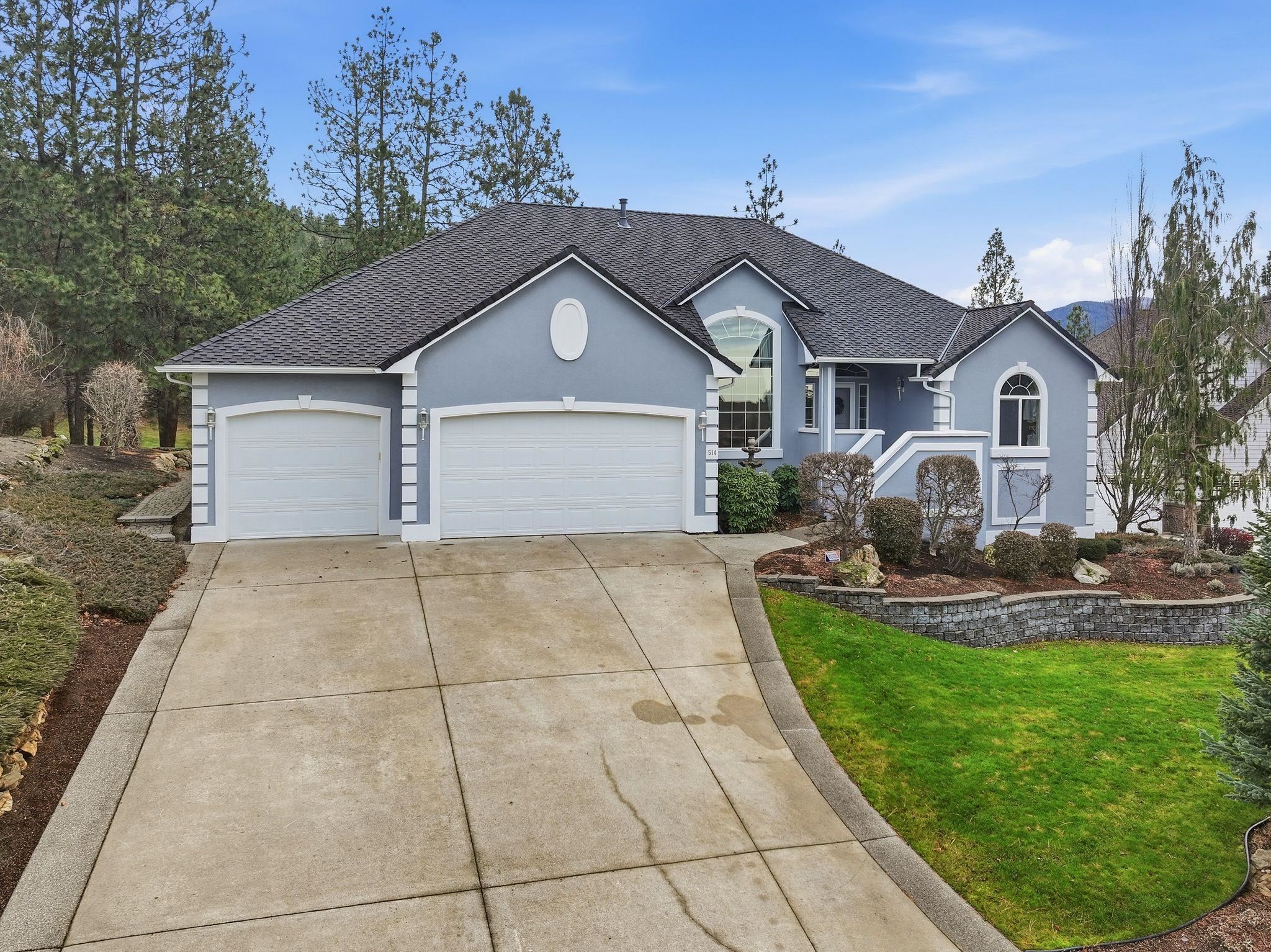 Photo 1 of 50 — 514 N DUNBARTON OAKS Ln, Liberty Lake, WA 99019