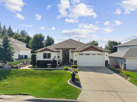 Photo of 128 Marissa Ct, Spokane, WA 99208 (MLS # 202623187)