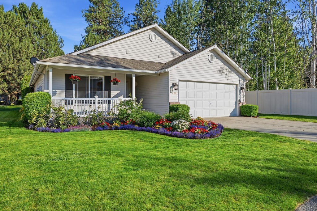 Photo of 5823 S Sorrel Ct, Spokane, WA 99224 (MLS # 202621025)