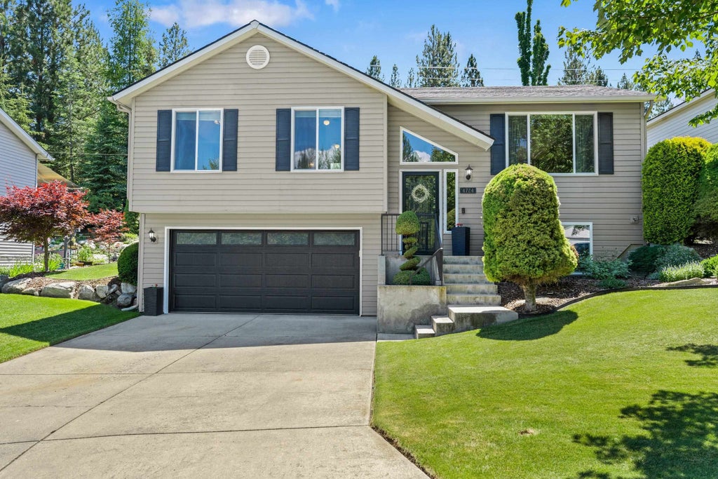 Photo of 4724 E 15th Ave, Spokane Valley, WA 99212 (MLS # 202624421)