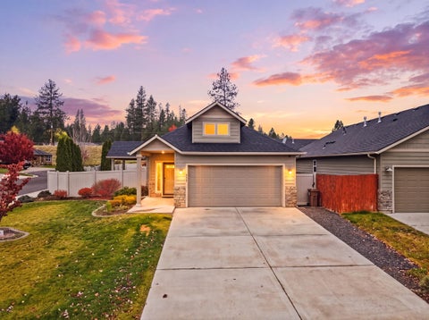 Photo of 6930 S Granite Hills St, Spokane, WA 99224 (MLS # 202626430)