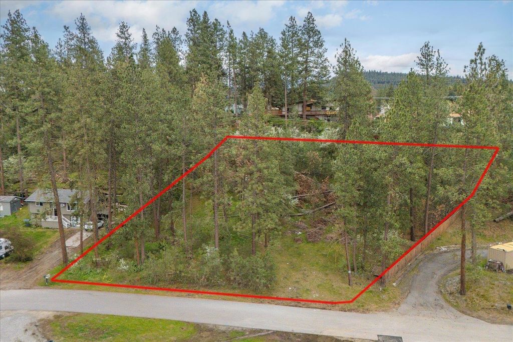 Photo of 56XX E Eastwood Ave, Spokane Valley, WA 99216 (MLS # 202616159)