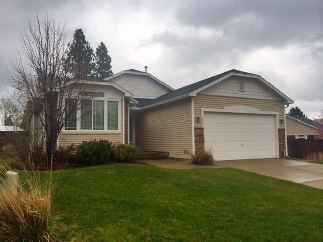 Photo of 306 W Heidi Ln, Spokane, WA 99208 (MLS # 202623421)