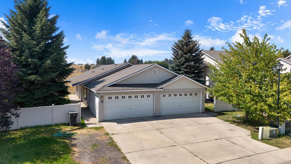 Photo of 3134 Meadow Glen Ln, Cheney, WA 99004 (MLS # 202622954)