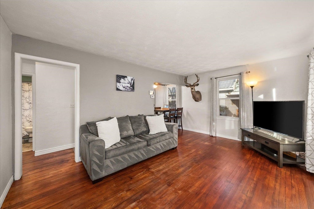 Photo of 1911 E Rich Ave, Spokane, WA 99207 (MLS # 202625639)