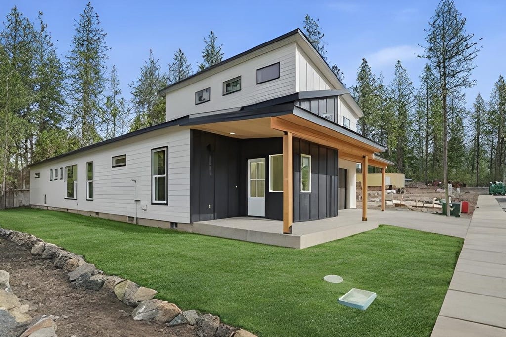 Photo of 3728 E Nyberg Ln, Mead, WA 99021 (MLS # 202619163)