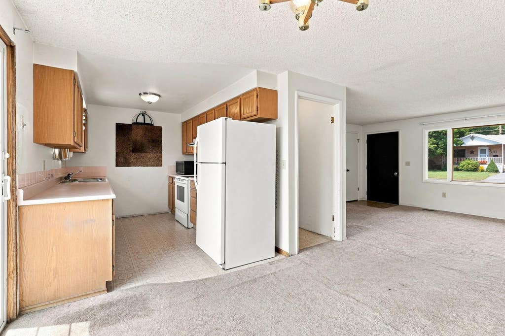 Photo of 4128 E FREDERICK Ave, Spokane, WA 99217 (MLS # 202622284)