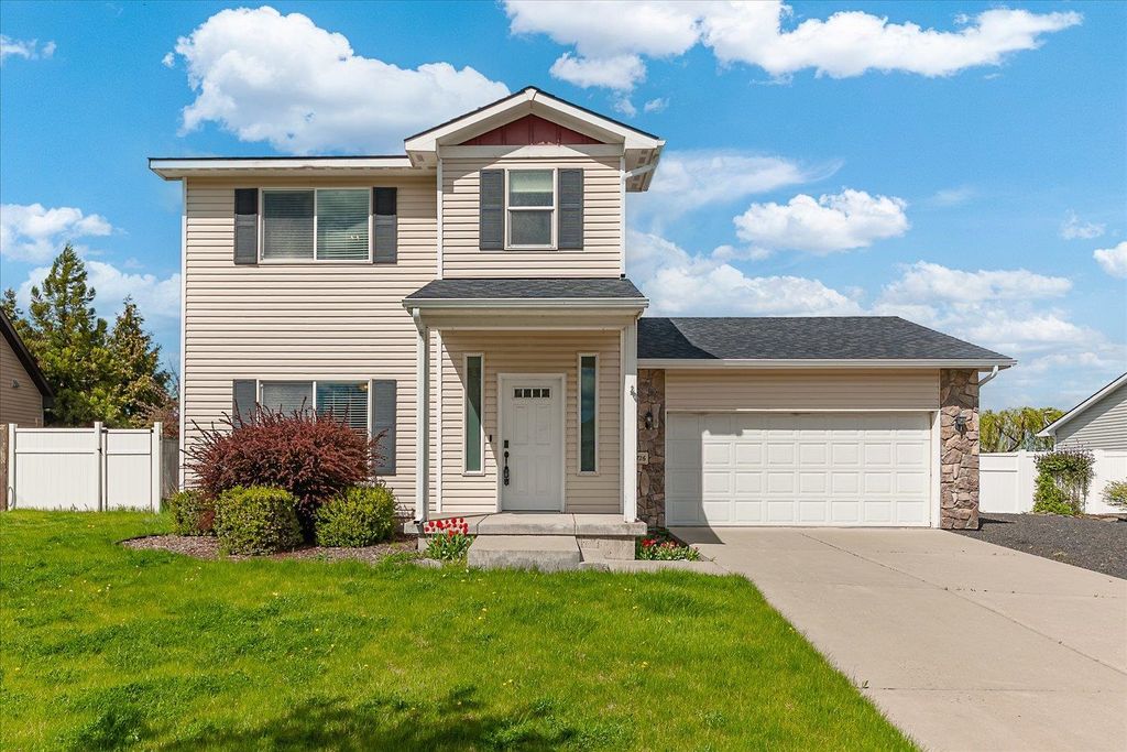 Photo of 9726 W January Dr, Cheney, WA 99004 (MLS # 202616053)