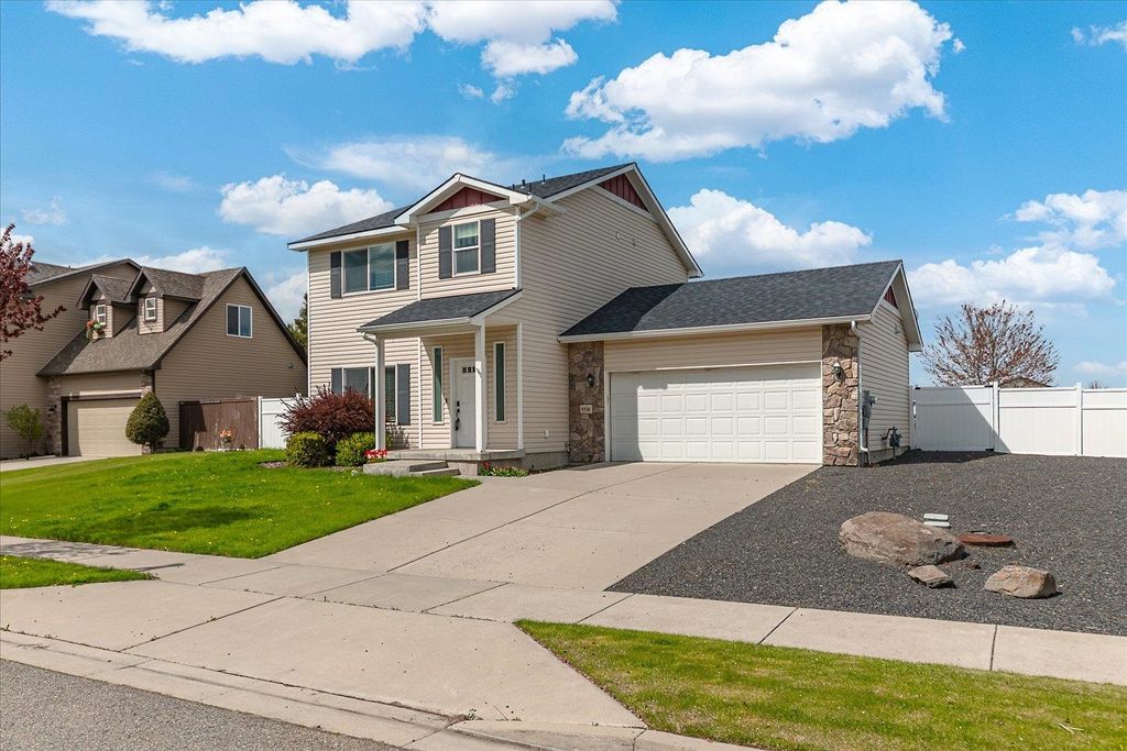 Photo of 9726 W January Dr, Cheney, WA 99004 (MLS # 202616053)