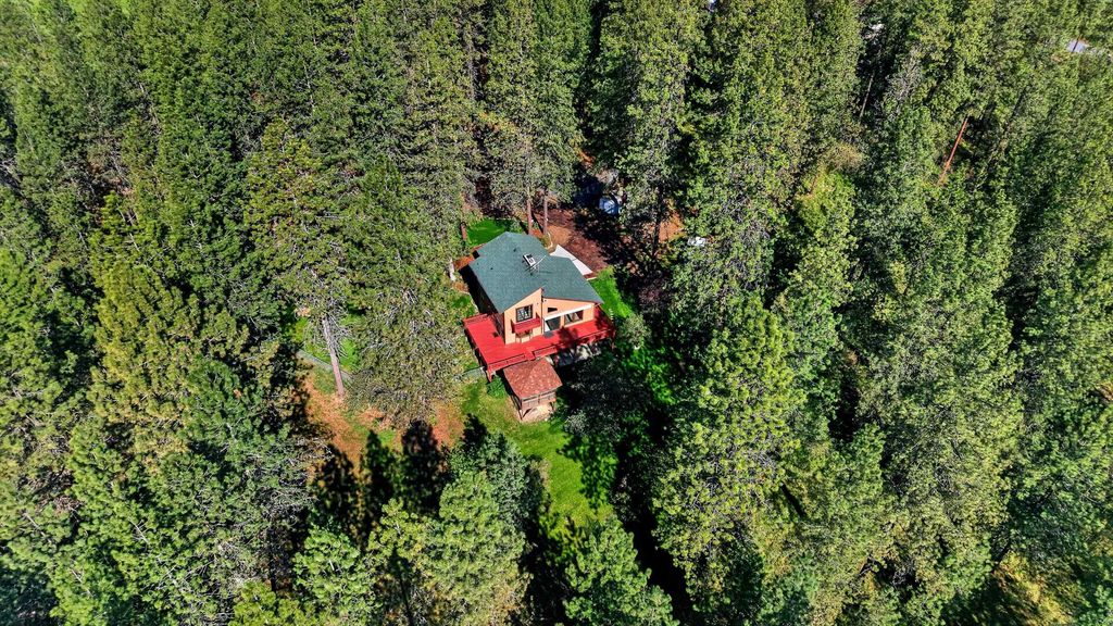 Photo of 22910 N Perry Rd, Colbert, WA 99005 (MLS # 202616196)