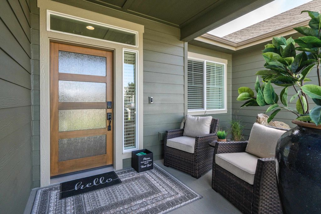 Photo of 22521 E Penrose Ln, Liberty Lake, WA 99019 (MLS # 202621009)